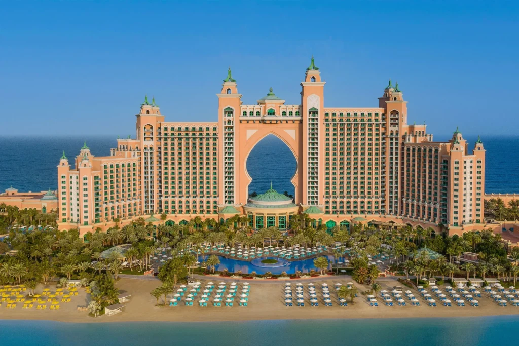 The Best Places to Visit in Dubai: Discover the Magic of the Desert Metropolis